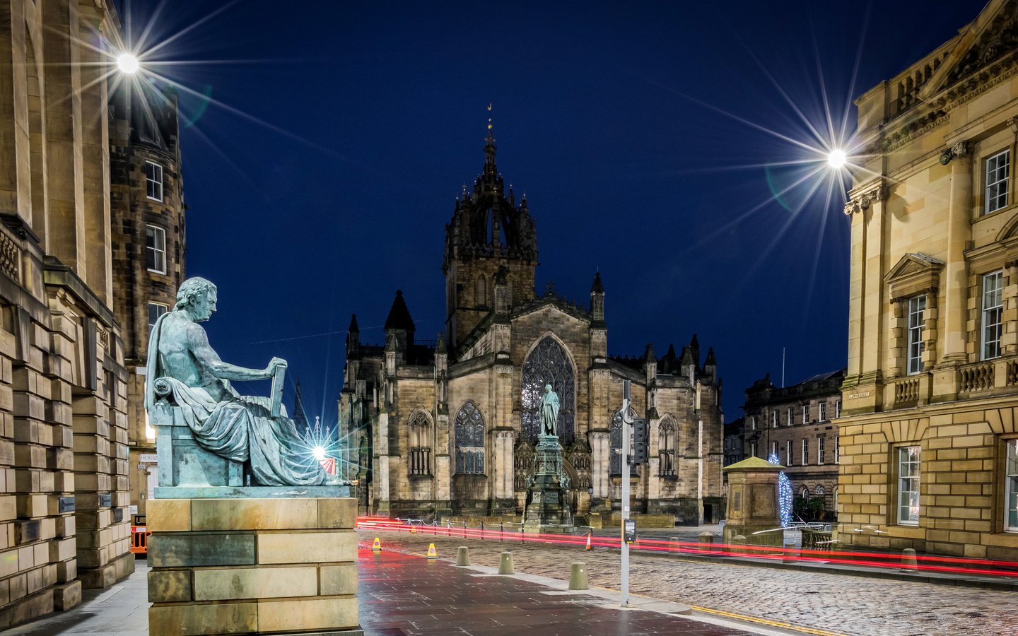 Обои ночь, эдинбург, храм, уличные фонари, собор, st giles' cathedral, эдинбургский собор, город, дома, улица, памятник, шотландия, night, edinburgh, temple, street lights, cathedral, the city, home, street, monument, scotland разрешение 4005x2590 Загрузить