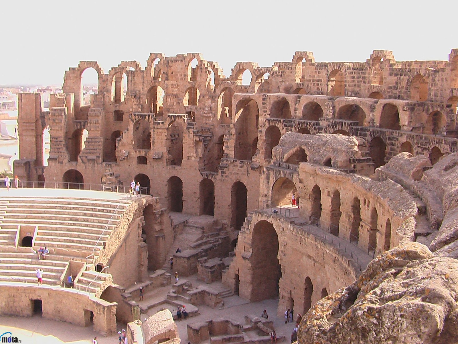 Обои руины, достопримечательность, амфитеатр, эль-джем, тунис, ruins, attraction, amphitheatre разрешение 2048x1512 Загрузить