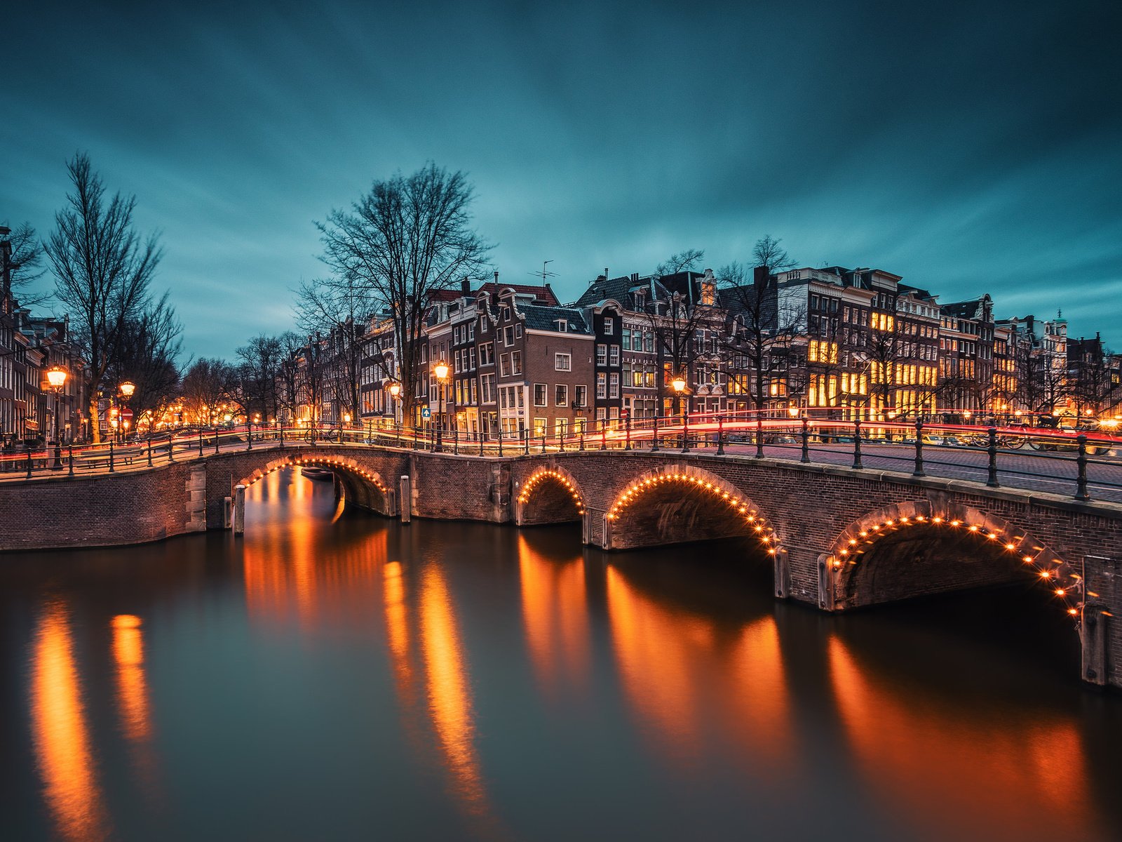 Обои вечер, река, мост, нидерланды, амстердам, the evening, river, bridge, netherlands, amsterdam разрешение 2048x1365 Загрузить