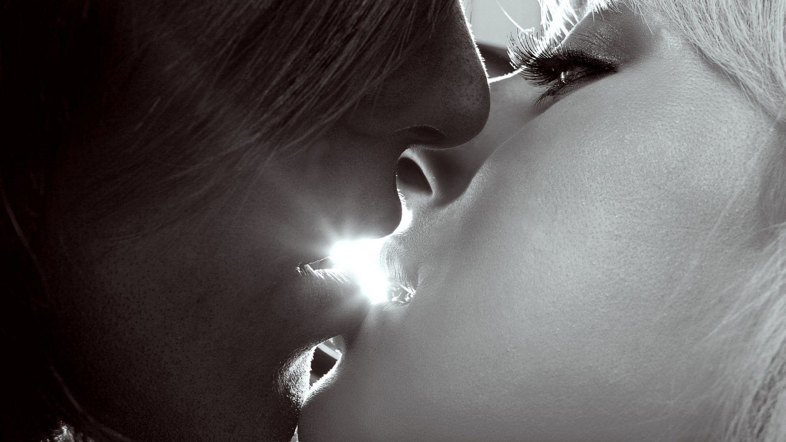 Обои поцелуй, kiss разрешение 1920x1080 Загрузить