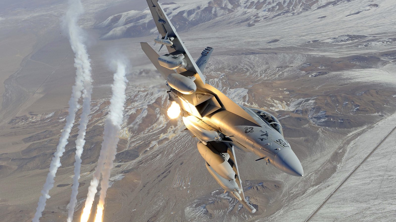 Обои военный самолет f-18, military aircraft f-18 разрешение 2560x1600 Загрузить