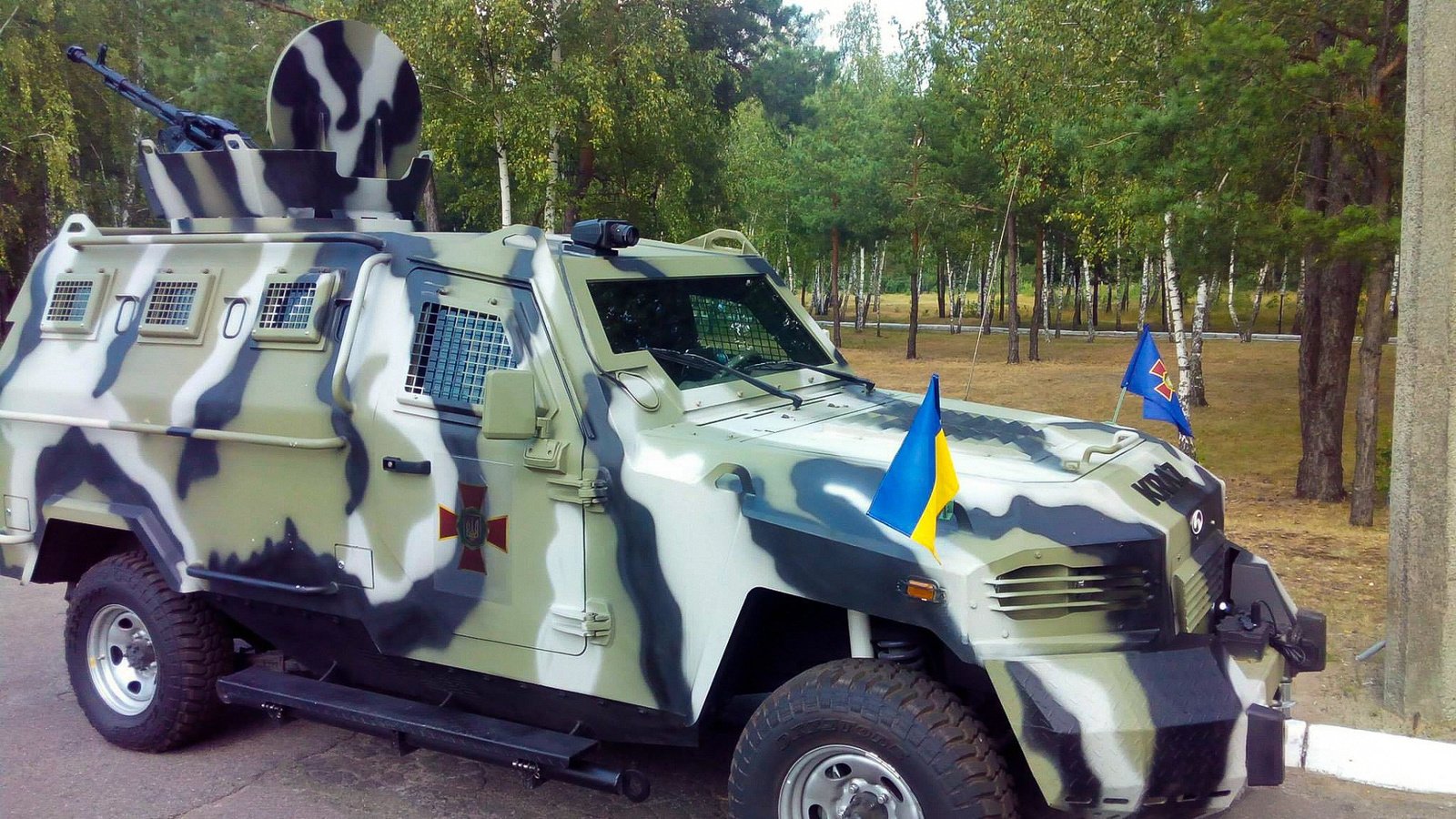 Обои украина, бронетехника, бронеавтомобиль, кугуар, ukraine, armor, armored car, cougar разрешение 1920x1200 Загрузить