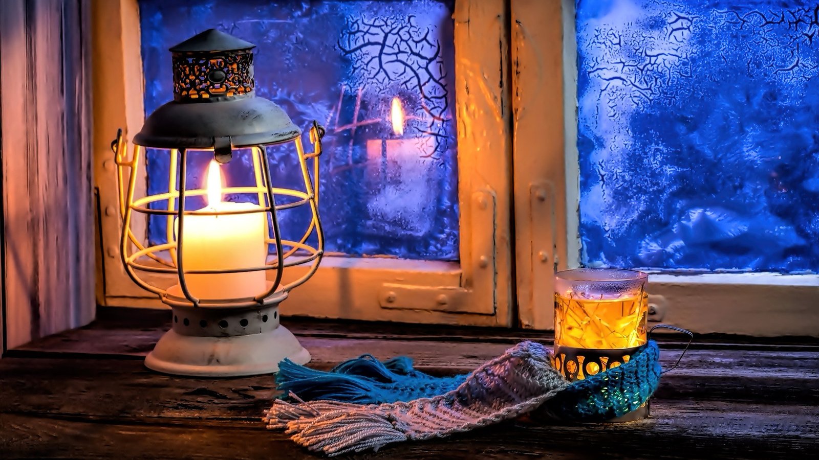 Обои свет, ночь, зима, мороз, фонарь, окно, чашка, light, night, winter, frost, lantern, window, cup разрешение 1920x1080 Загрузить