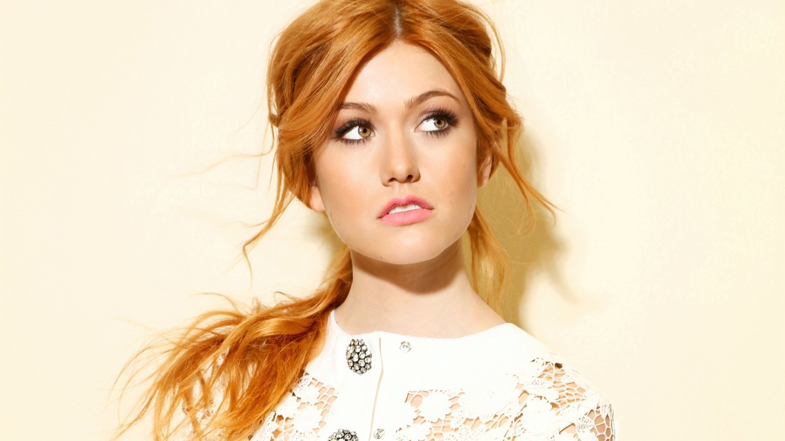 Обои девушка, взгляд, рыжая, кэтрин макнамара, girl, look, red, katherine mcnamara разрешение 3204x2177 Загрузить