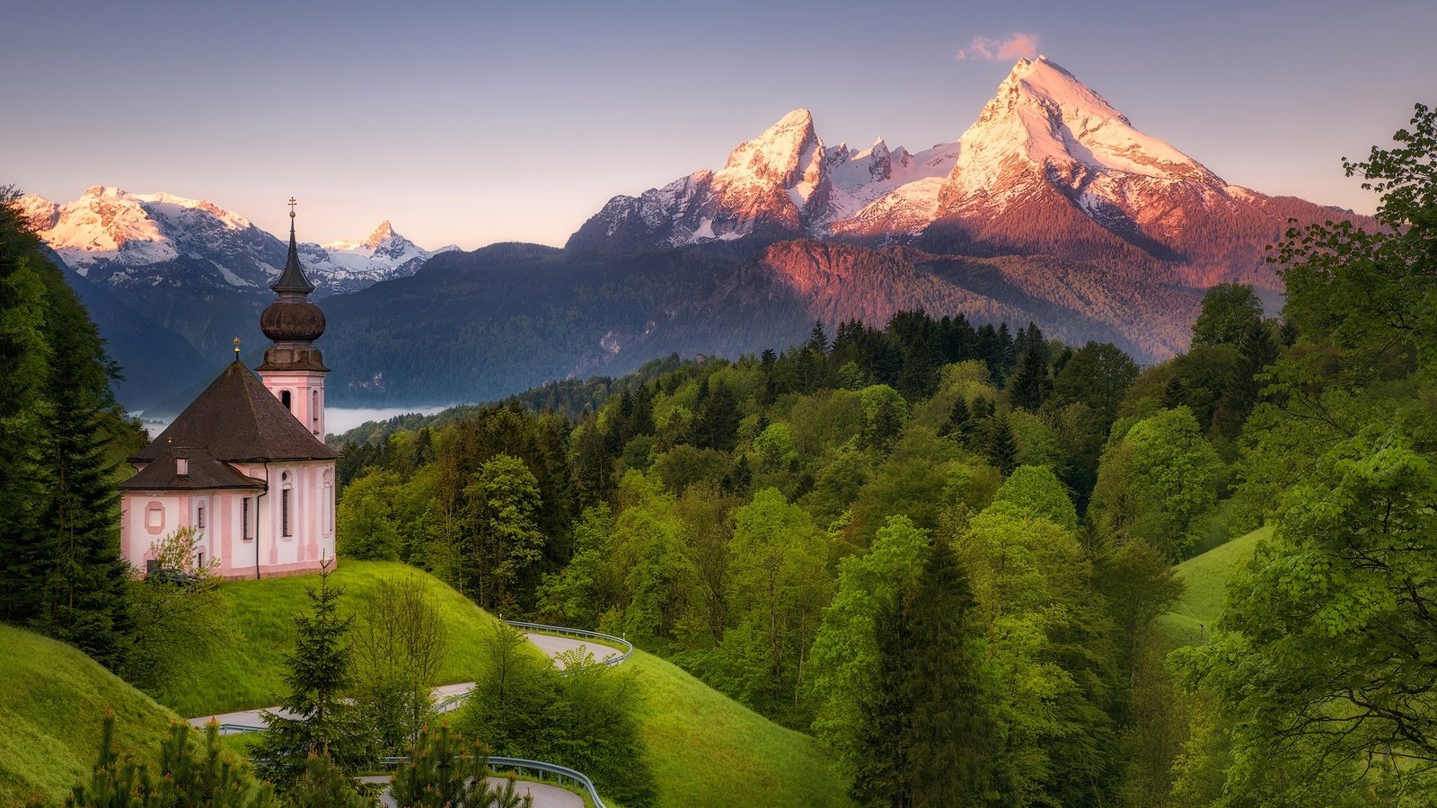 Обои горы, лес, весна, церковь, германия, бавария, mountains, forest, spring, church, germany, bayern разрешение 2048x1367 Загрузить