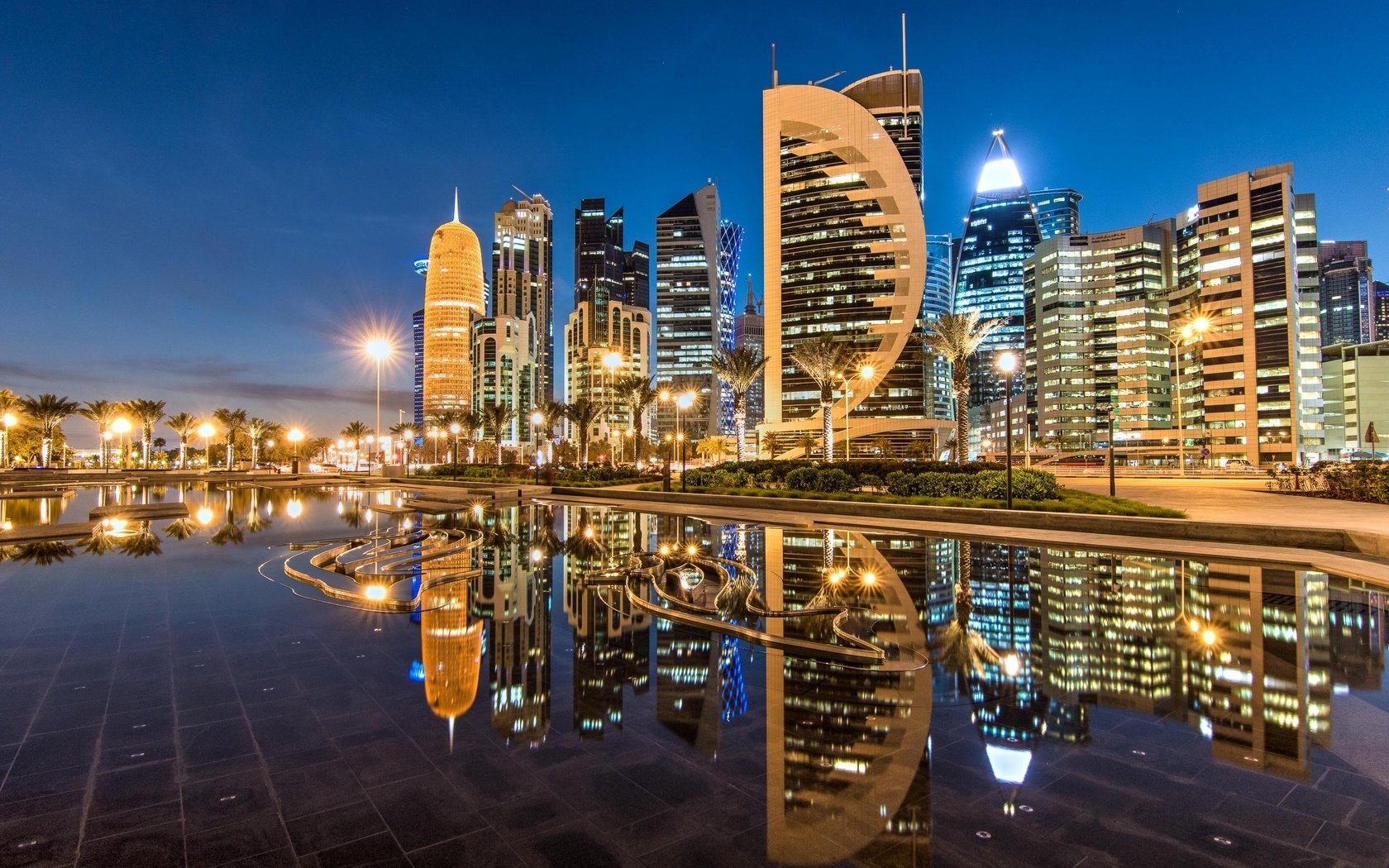 Обои отражение, небоскребы, ночной город, здания, катар, доха, sheraton park, reflection, skyscrapers, night city, building, qatar, doha разрешение 2754x1751 Загрузить