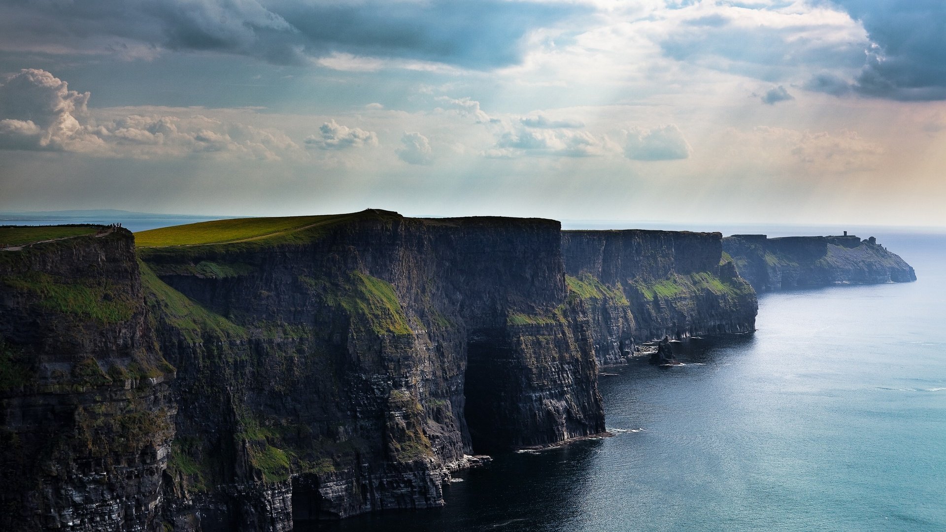Обои облака, скалы, обрыв, ирландия, the cliffs, утесы, морская пучина, clouds, rocks, open, ireland, cliffs, the deep sea разрешение 2560x1600 Загрузить