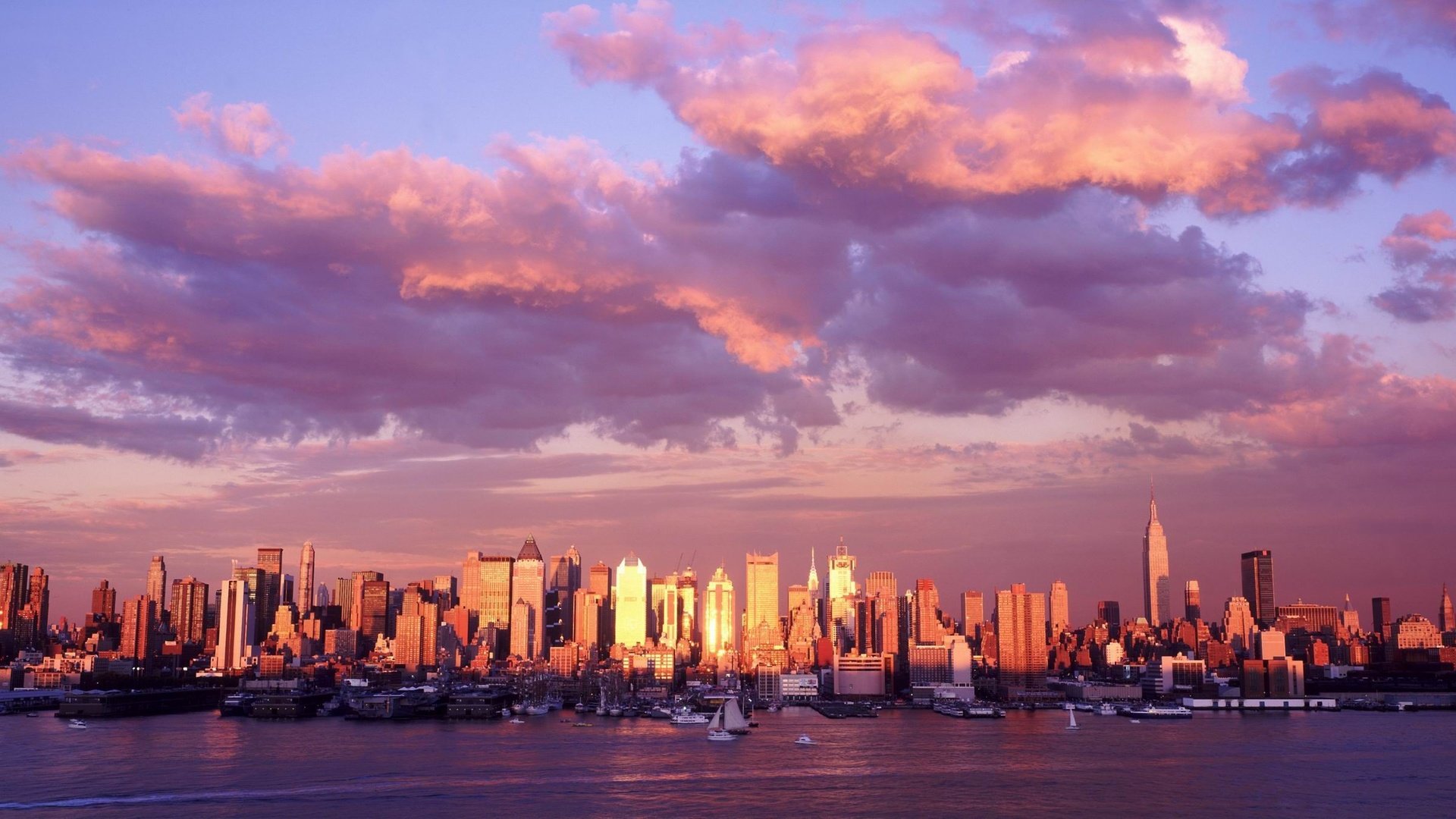 Обои облака, панорама, город, манхеттен, clouds, panorama, the city, manhattan разрешение 4096x1350 Загрузить