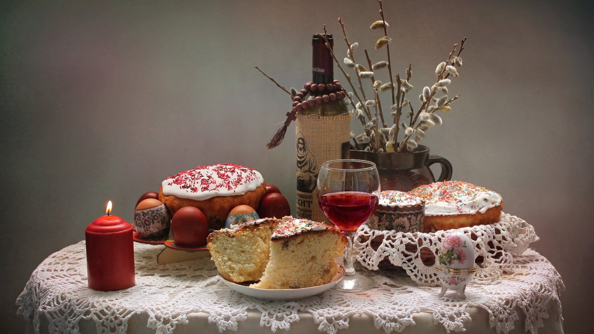 Обои вино, свеча, пасха, яйца, верба, кулич, крашенки, wine, candle, easter, eggs, verba, cake разрешение 1920x1251 Загрузить