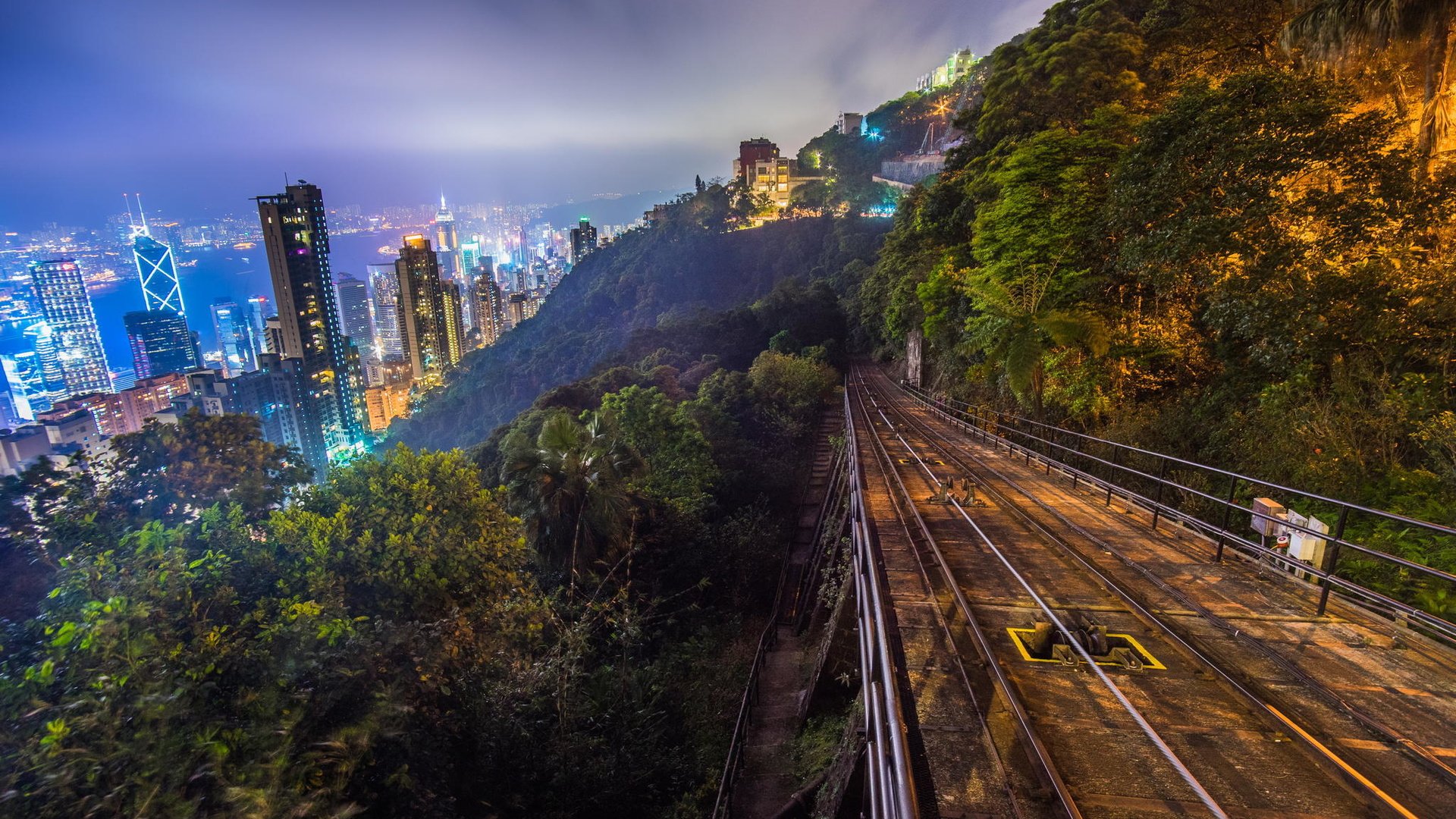 Обои ночь, железная дорога, небоскребы, путь, холм, гонконг, night, railroad, skyscrapers, the way, hill, hong kong разрешение 2048x1365 Загрузить