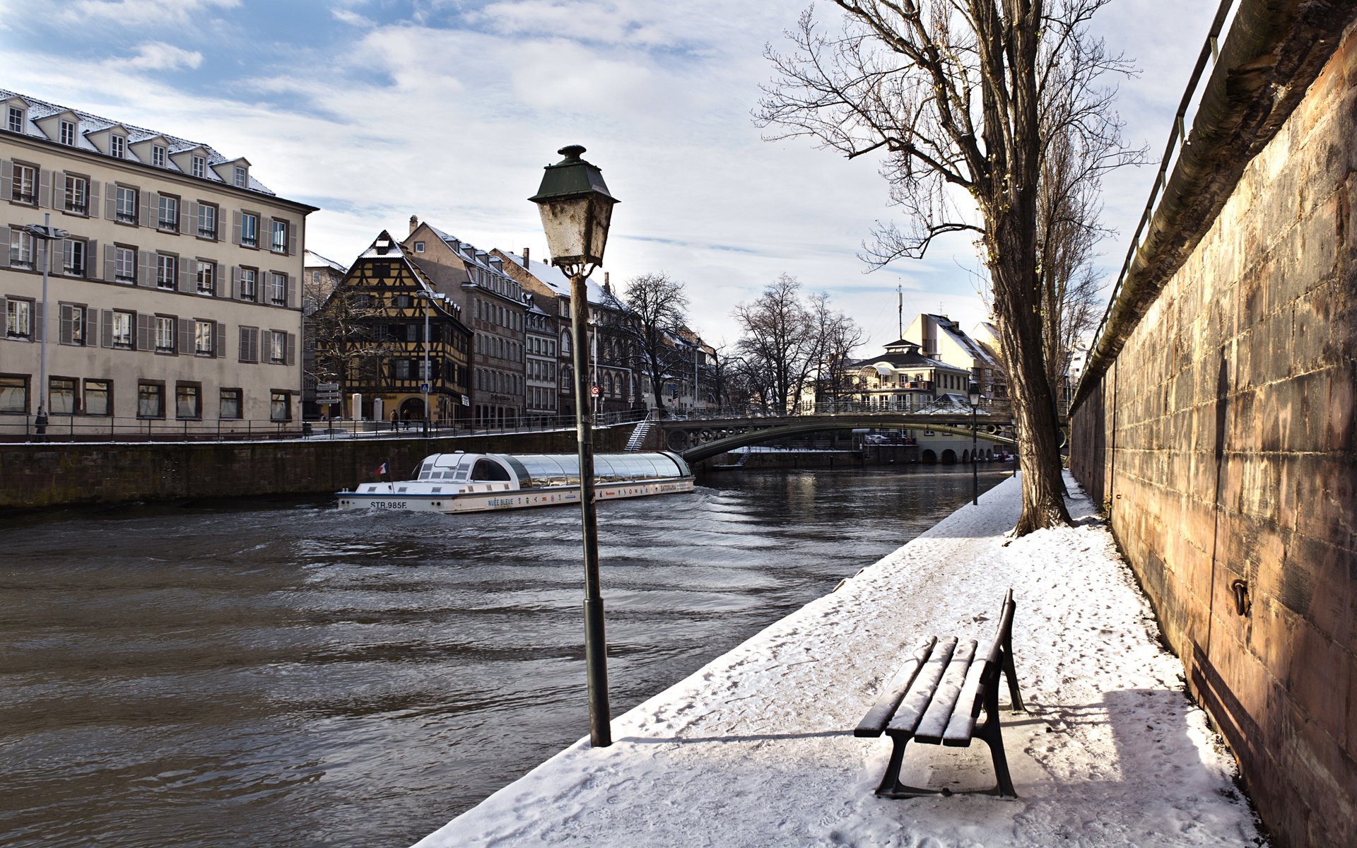 Обои зима, улица, фонарь, скамейка, winter, street, lantern, bench разрешение 2560x1600 Загрузить