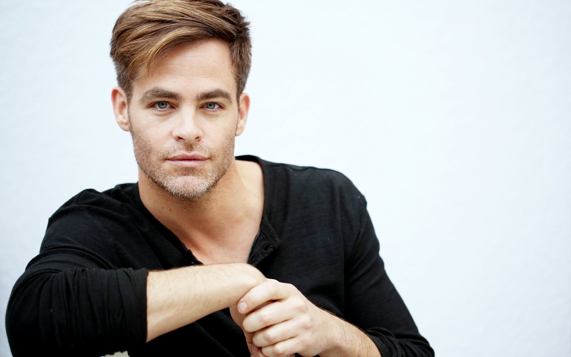 Обои портрет, взгляд, актёр, лицо, мужчина, крис пайн, portrait, look, actor, face, male, chris pine разрешение 2880x1800 Загрузить