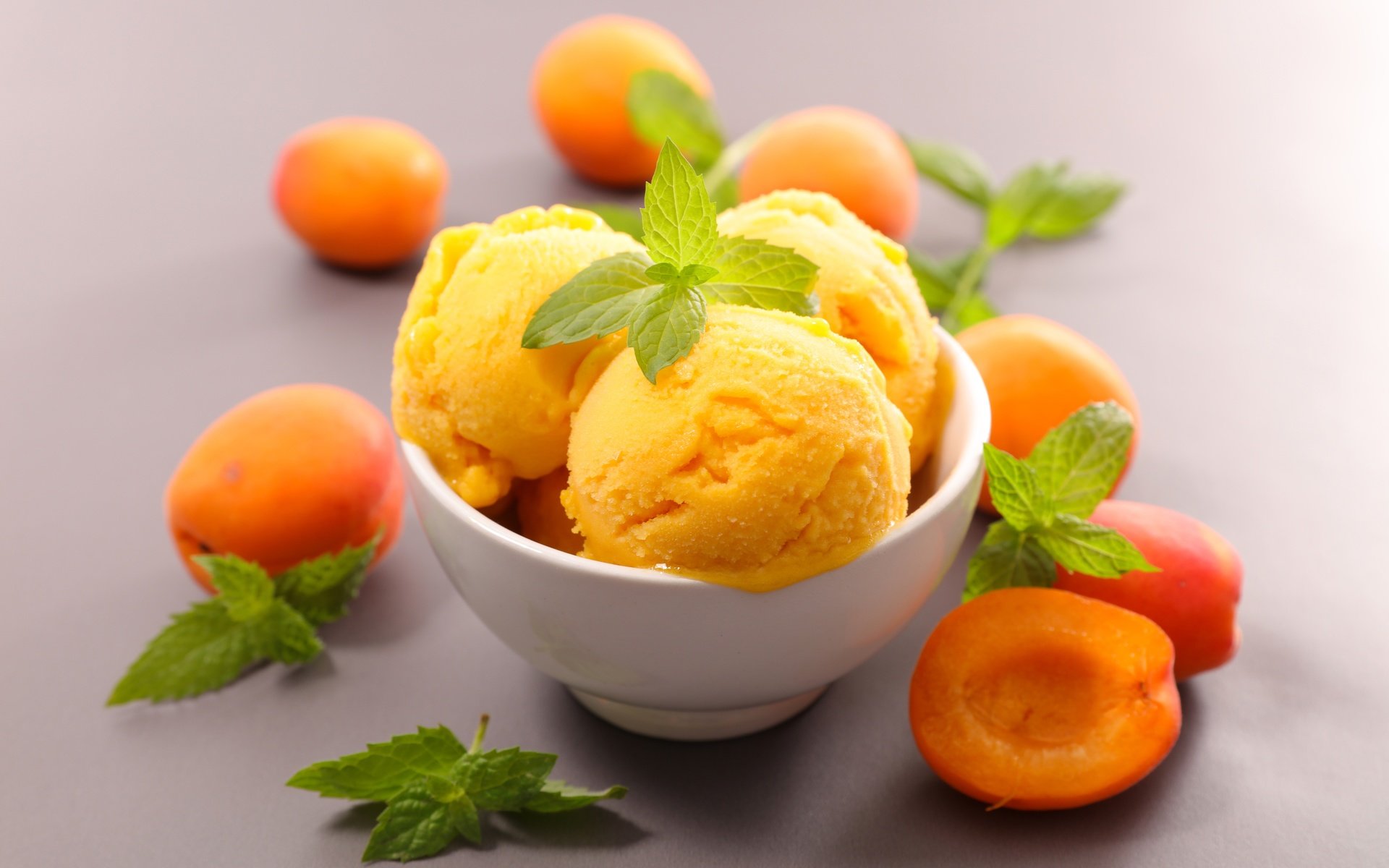 Обои мята, мороженое, фрукты, абрикос, сладкое, десерт, абрикосы, mint, ice cream, fruit, apricot, sweet, dessert, apricots разрешение 7200x4800 Загрузить