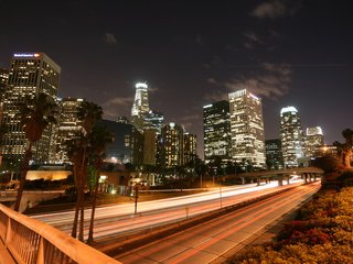 Обои дорога, ночь, огни, здания, road, night, lights, building разрешение 1920x1200 Загрузить