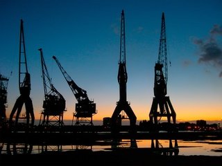 Обои закат, кран, порт, sunset, crane, port разрешение 1920x1440 Загрузить