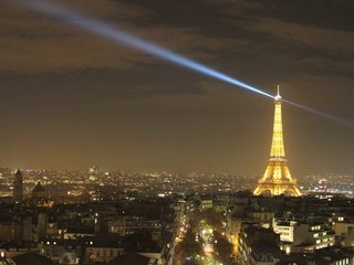 Обои огни, париж, эйфелева башня, lights, paris, eiffel tower разрешение 2560x1707 Загрузить
