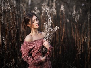 Обои природа, девушка, платье, модель, волосы, лицо, nature, girl, dress, model, hair, face разрешение 2048x1365 Загрузить