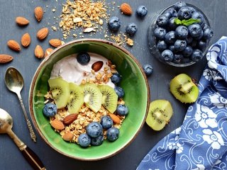 Обои орехи, еда, киви, черника, завтрак, тарелка, мюсли, nuts, food, kiwi, blueberries, breakfast, plate, muesli разрешение 4608x3072 Загрузить