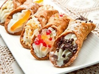 Обои сладкое, десерт, трубочки, вафли, крем, sweet, dessert, tube, waffles, cream разрешение 1920x1287 Загрузить