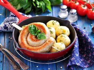 Обои колбаса, помидоры, картошка, сковорода, sausage, tomatoes, potatoes, pan разрешение 2400x1594 Загрузить