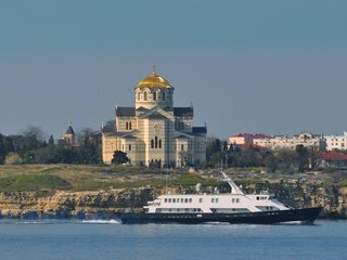 Обои храм, черное море, катер, связи, севастополь, херсонес, православный, temple, the black sea, boat, connection, sevastopol, hersonissos, orthodox разрешение 2560x1600 Загрузить