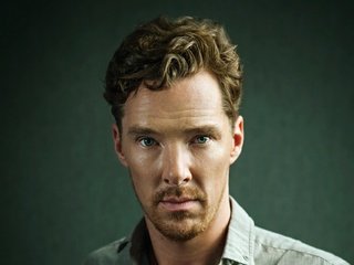 Обои фон, взгляд, зеленый фон, бенедикт камбербэтч, background, look, green background, benedict cumberbatch разрешение 1920x1280 Загрузить