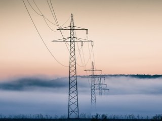 Обои небо, природа, лэп, the sky, nature, power lines разрешение 2047x1300 Загрузить