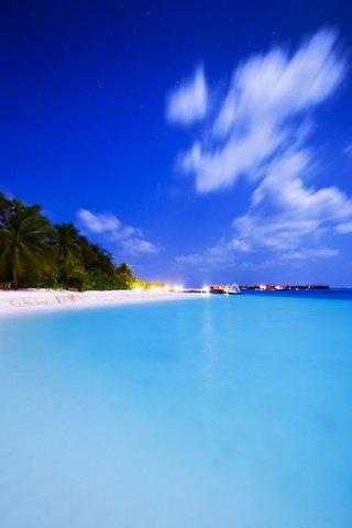 Обои небо, облака, вода, море, пляж, тропики, мальдивы, the sky, clouds, water, sea, beach, tropics, the maldives разрешение 2560x1600 Загрузить