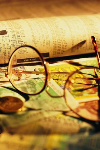 Обои очки, деньги, валюта, монеты, купюры, банкноты, бухгалтерия, glasses, money, currency, coins, bills, banknotes разрешение 2560x1920 Загрузить