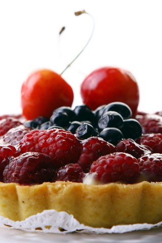 Обои малина, еда, ягоды, черника, сладкое, десерт, пирог, raspberry, food, berries, blueberries, sweet, dessert, pie разрешение 1920x1200 Загрузить