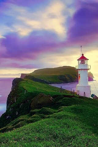 Обои маяк на фарерских островах, lighthouse in the faroe islands разрешение 2560x1440 Загрузить