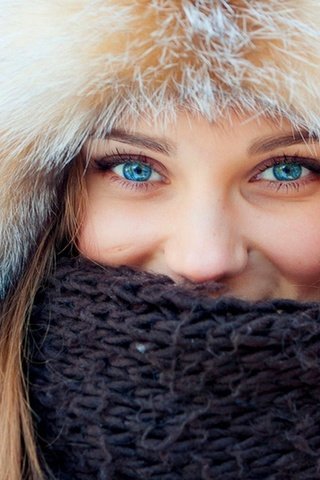 Обои глаза, зима, девушка, лицо, голубые глаза, женщина, eyes, winter, girl, face, blue eyes, woman разрешение 1920x1269 Загрузить