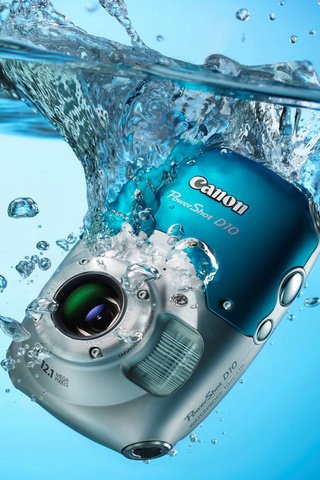 Обои брызги, фотоаппарат, пузырьки, цифровой, падает в воду, canon d10, squirt, the camera, bubbles, digital, falls into the water разрешение 1920x1080 Загрузить