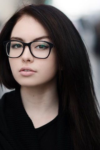 Обои девушка, портрет, взгляд, очки, модель, лицо, regina, artem kosolapov, girl, portrait, look, glasses, model, face, kosolapov artem разрешение 2048x1356 Загрузить