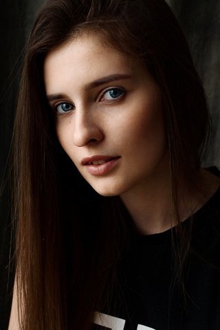 Обои девушка, портрет, лицо, голубые глаза, girl, portrait, face, blue eyes разрешение 2048x1356 Загрузить