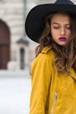 Обои девушка, модель, волосы, макияж, шляпа, куртка, cilenka, girl, model, hair, makeup, hat, jacket разрешение 2048x1365 Загрузить