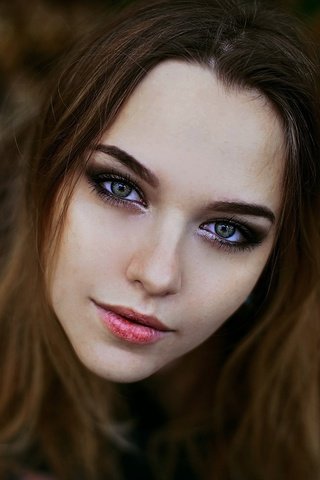 Обои глаза, девушка, портрет, взгляд, модель, волосы, лицо, eyes, girl, portrait, look, model, hair, face разрешение 2048x1363 Загрузить