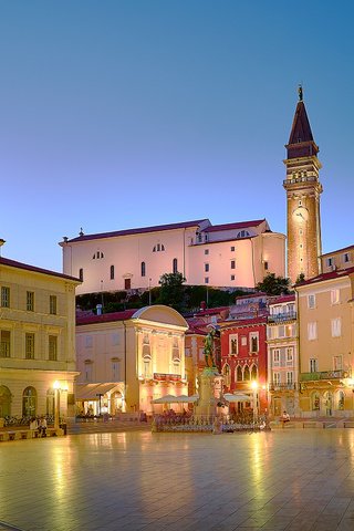 Обои город, дома, площадь, словения, пиран, the city, home, area, slovenia, piran разрешение 2400x1603 Загрузить