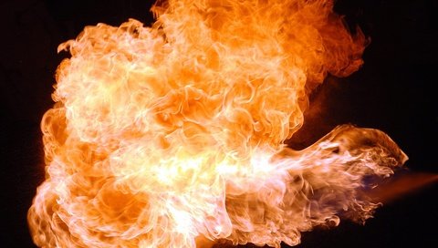 Обои огонь, жар, керосин, fire, heat, kerosene разрешение 1920x1440 Загрузить