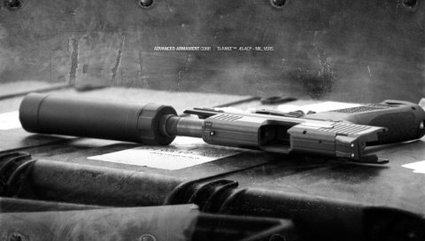 Обои металл, пистолет, глушитель, metal, gun, muffler разрешение 1920x1200 Загрузить