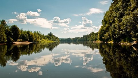 Обои облака, река, отражение, clouds, river, reflection разрешение 1920x1200 Загрузить