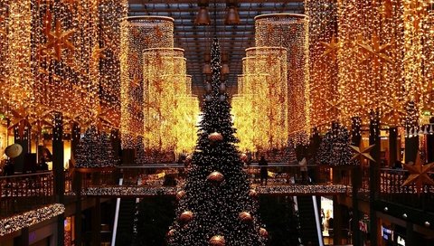 Обои огни, новый год, елка, иллюминация, праздник, рождество, lights, new year, tree, illumination, holiday, christmas разрешение 2000x1191 Загрузить