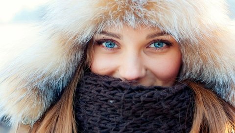 Обои глаза, зима, девушка, лицо, голубые глаза, женщина, eyes, winter, girl, face, blue eyes, woman разрешение 1920x1269 Загрузить