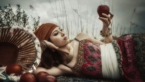 Обои девушка, яблоки, азиатка, сарафан, girl, apples, asian, sundress разрешение 1920x1267 Загрузить