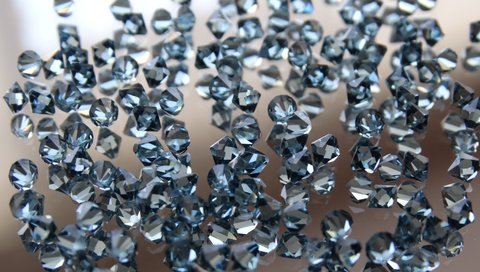 Обои макро, голубой, бриллианты, алмаз, macro, blue, diamonds, diamond разрешение 3840x2160 Загрузить