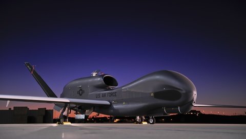 Обои сша, беспилотный летательный аппарат, northrop grumman rq-4, uav, usa, unmanned aerial vehicle разрешение 4256x2832 Загрузить