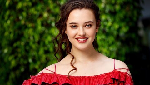 Обои солнце, katherine langford, кэтрин лангфорд, зелень, платье, улыбка, портрет, актриса, макияж, в красном, the sun, catherine langford, greens, dress, smile, portrait, actress, makeup, in red разрешение 1920x1200 Загрузить