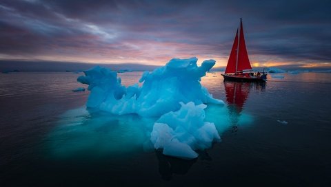 Обои гренландия, закат, отражение, пейзаж, парусник, лодка, океан, льды, паруса, greenland, sunset, reflection, landscape, sailboat, boat, the ocean, ice, sails разрешение 2000x1333 Загрузить