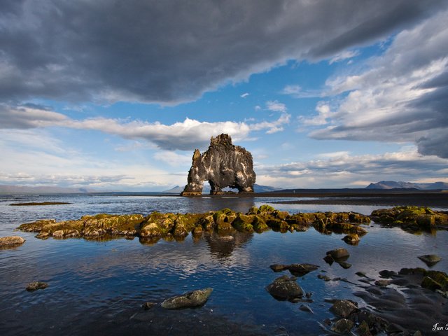 Обои камни, скала, горизонт, побережье, арки, stones, rock, horizon, coast, arch разрешение 3842x2497 Загрузить