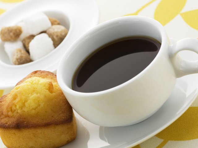 Обои утро, кекс, еда, кофе, сердце, кружка, чашка, чай, сладкое, morning, cupcake, food, coffee, heart, mug, cup, tea, sweet разрешение 1920x1200 Загрузить